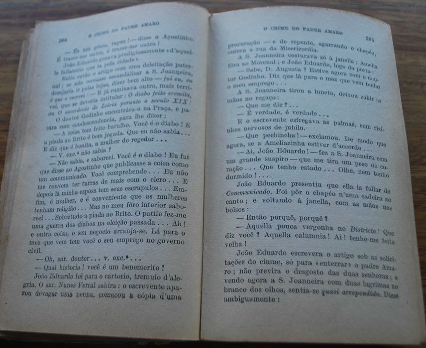 O Crime do Padre Amaro de Eça de Queiroz - 1º Edição Ano 1945