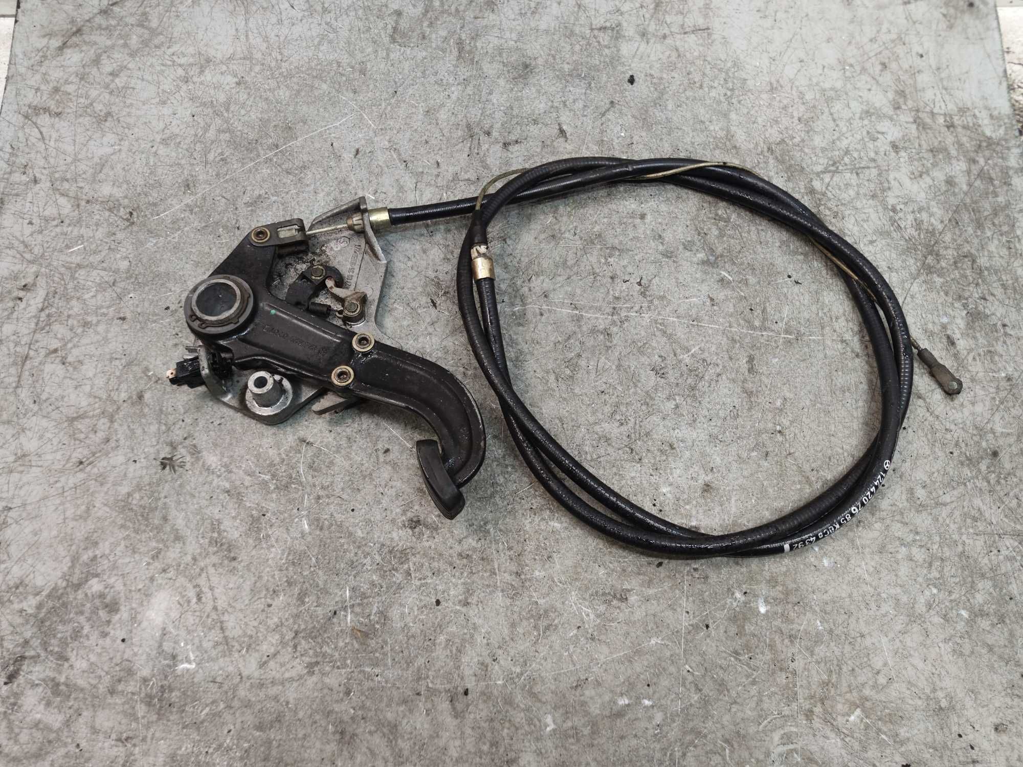 Mercedes W124 Dźwignia Pedał Linka Hamulca Ręcznego