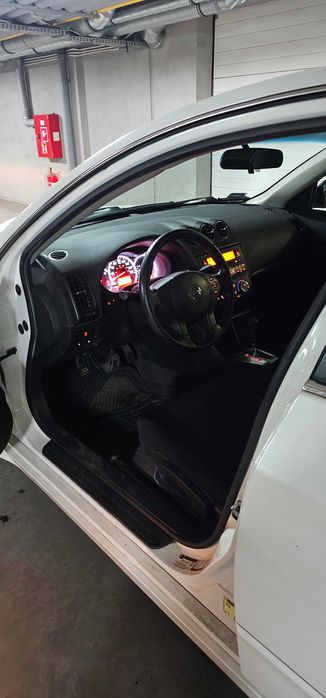 Nissan Altima 2,5 S rocznik 2011