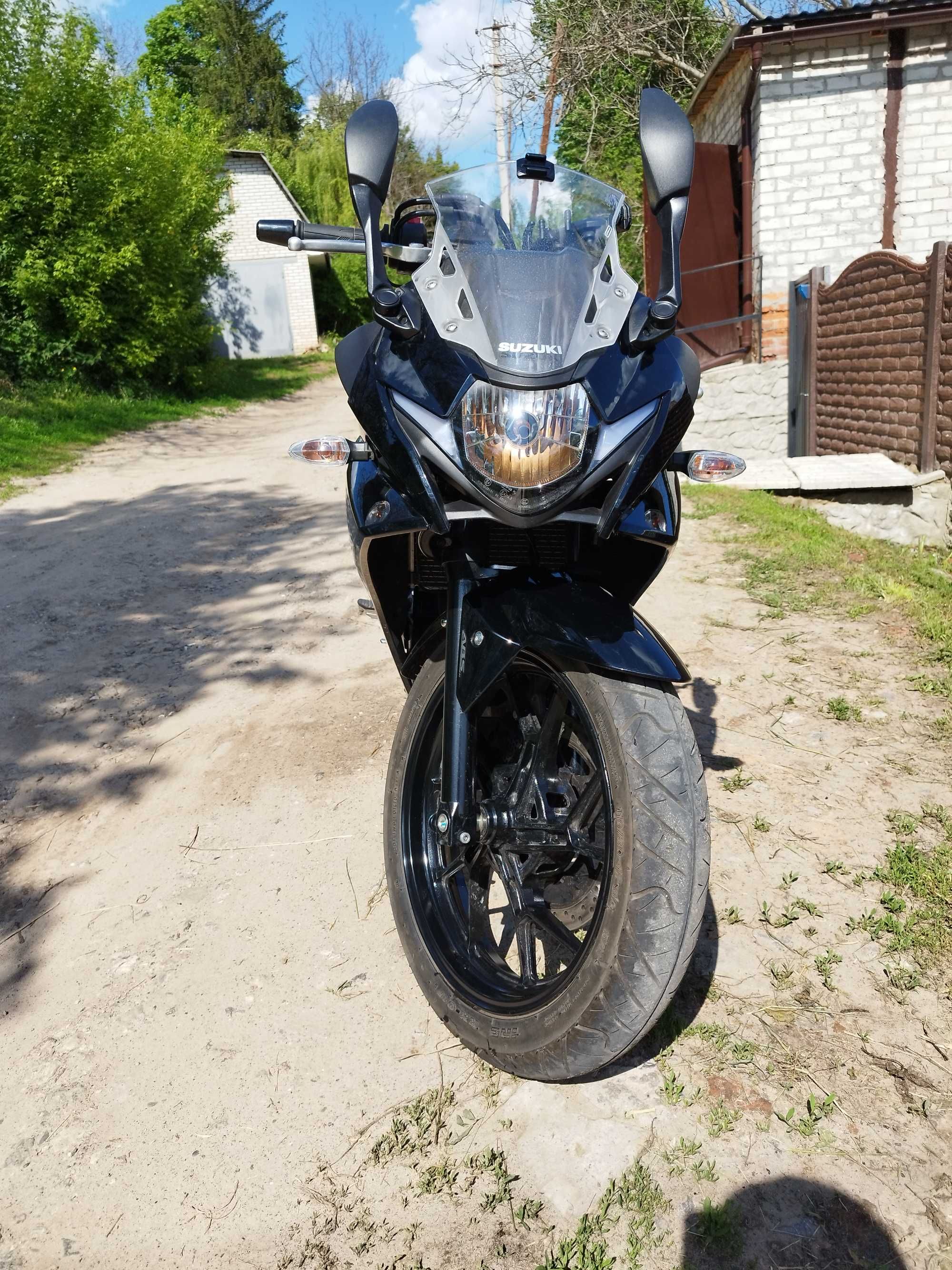 Suzuki GSX250R 2023 ABS