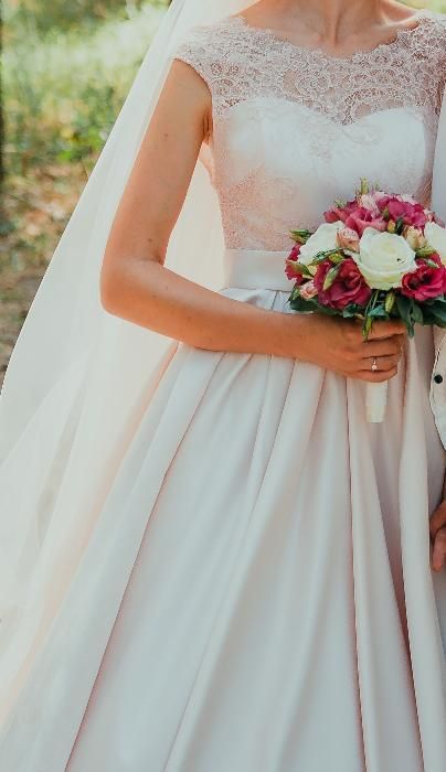 Продам пудровое свадебное платье