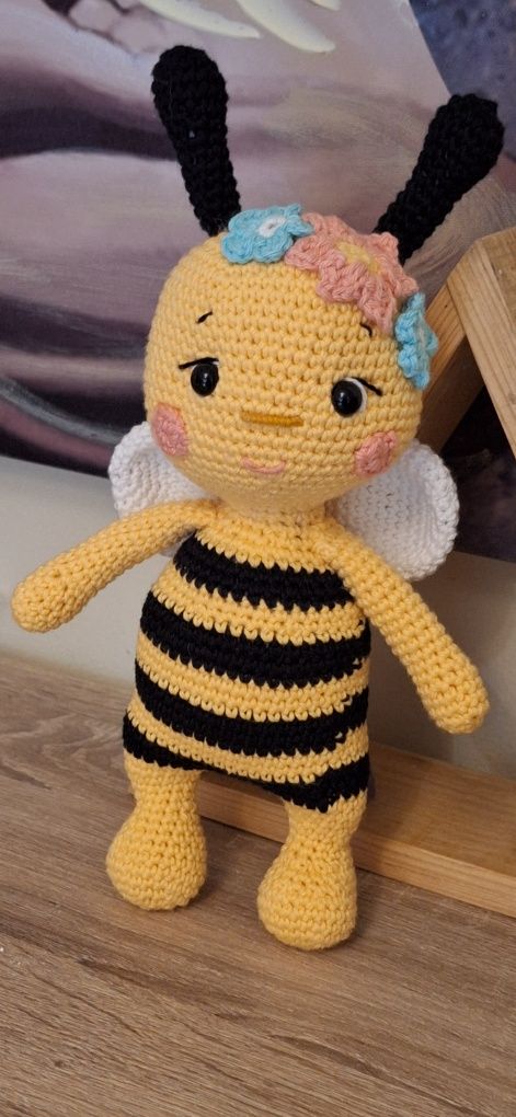 Abelha amigurumi