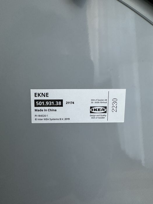 Lustro w czarnej ramie 50 cm Ikea Ekne