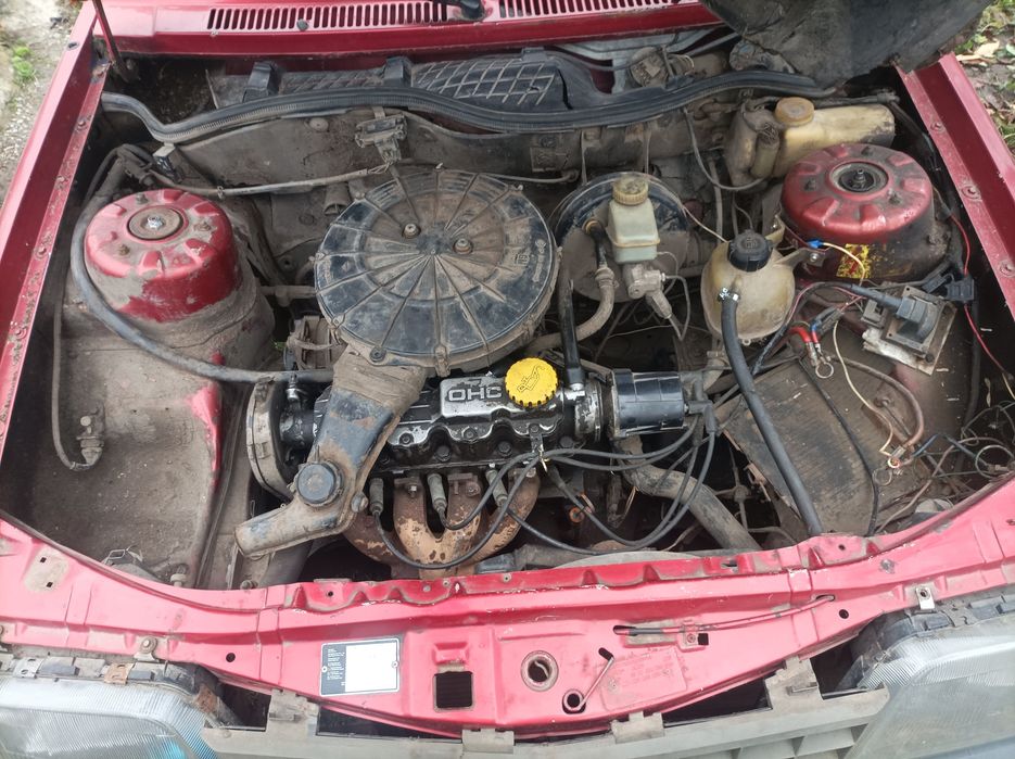 Opel  Ascona 1987 1.6 бензин