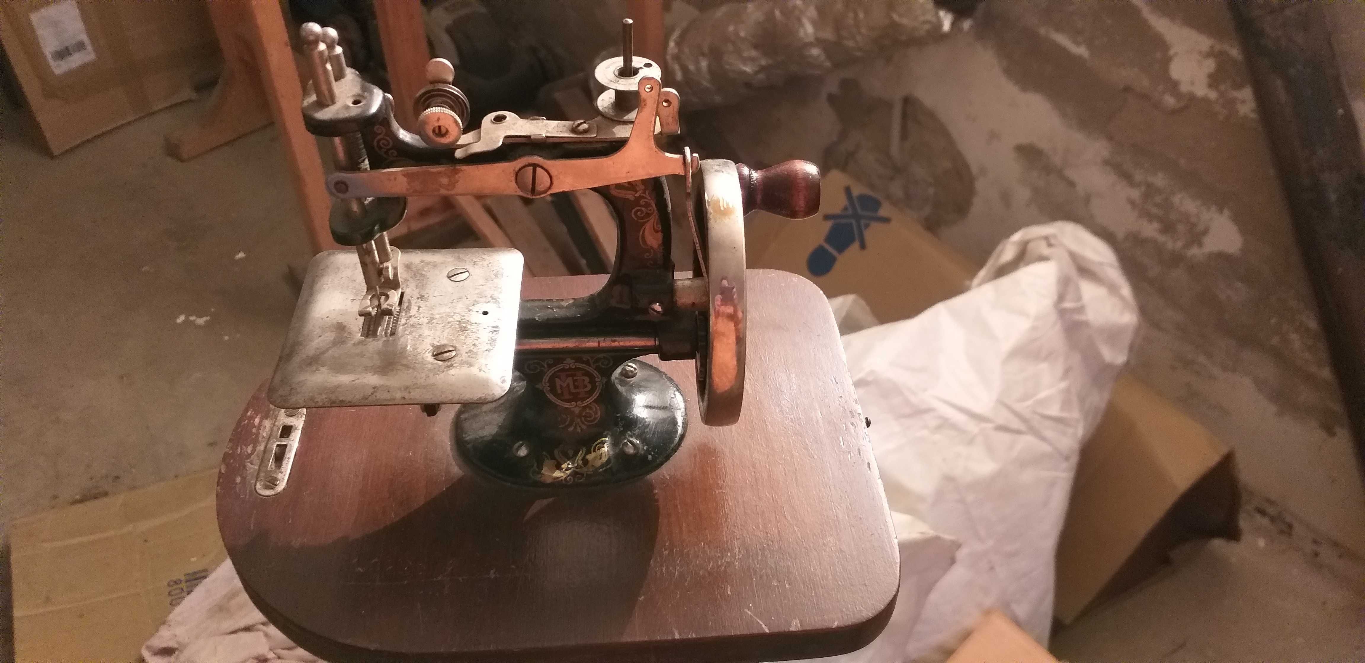 машинка швейна туристична портативна 1930 роки