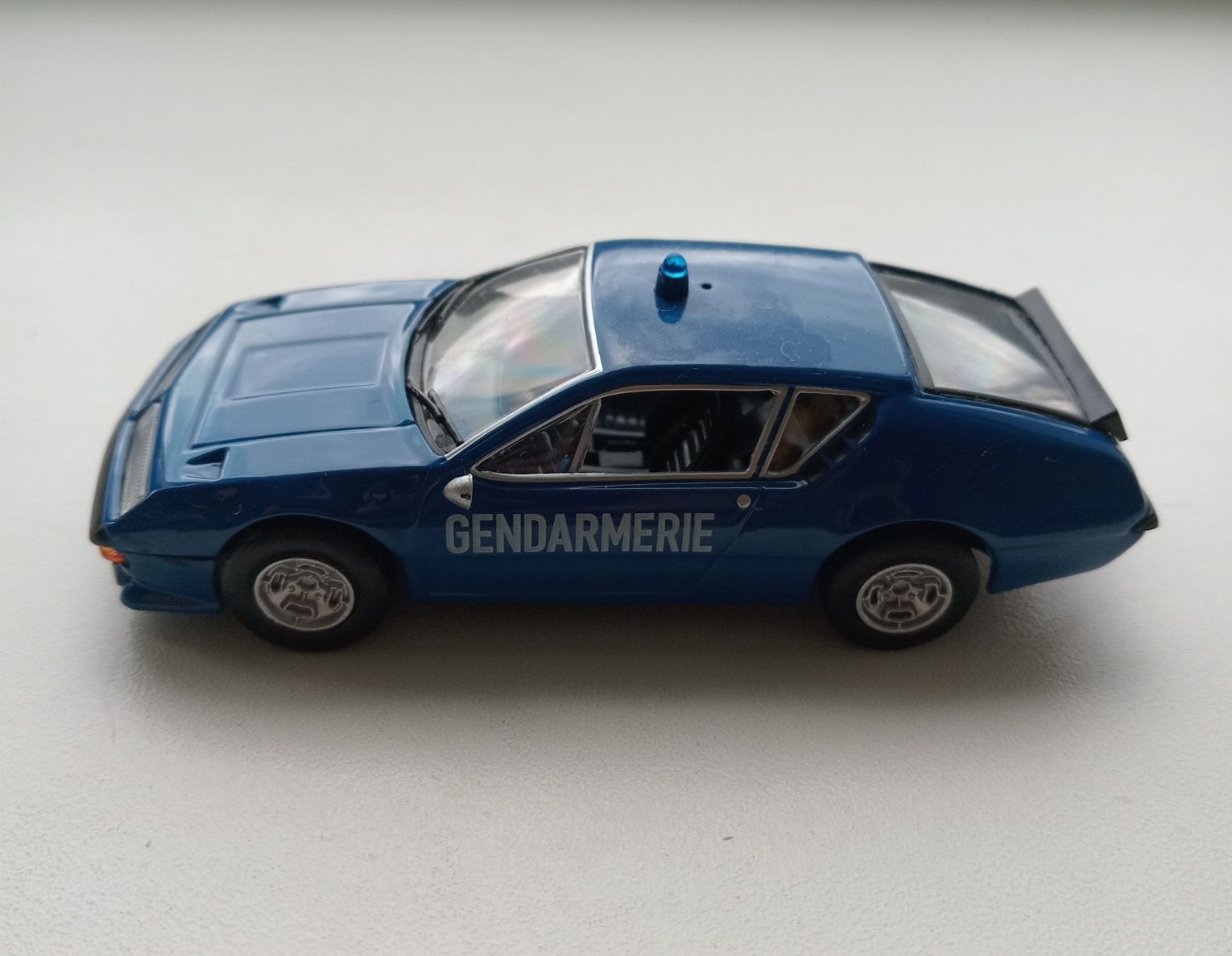 Alpine Renault A310 1:43 + журнал Полицейские машины мира