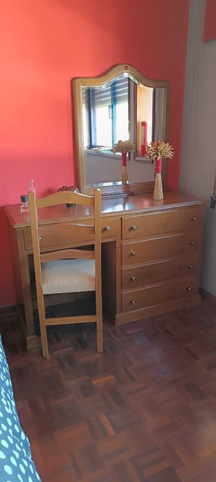 Mobília de quarto de solteiro