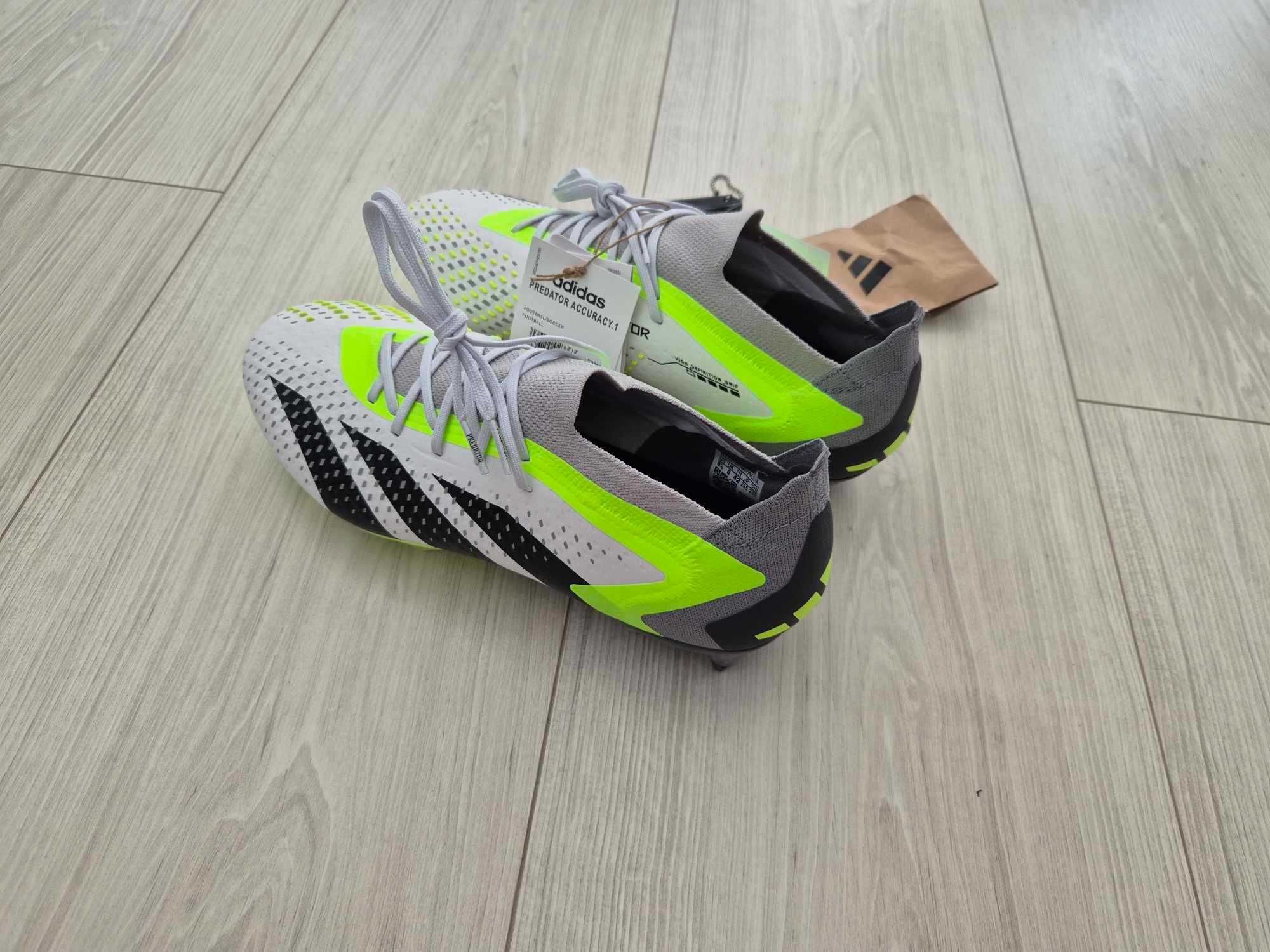 Profesjonalne korki Adidas Predator Accuracy.1 L SG IF2292 rozm. 42