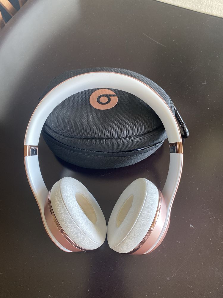 Headphones Beats Solo3 wireless