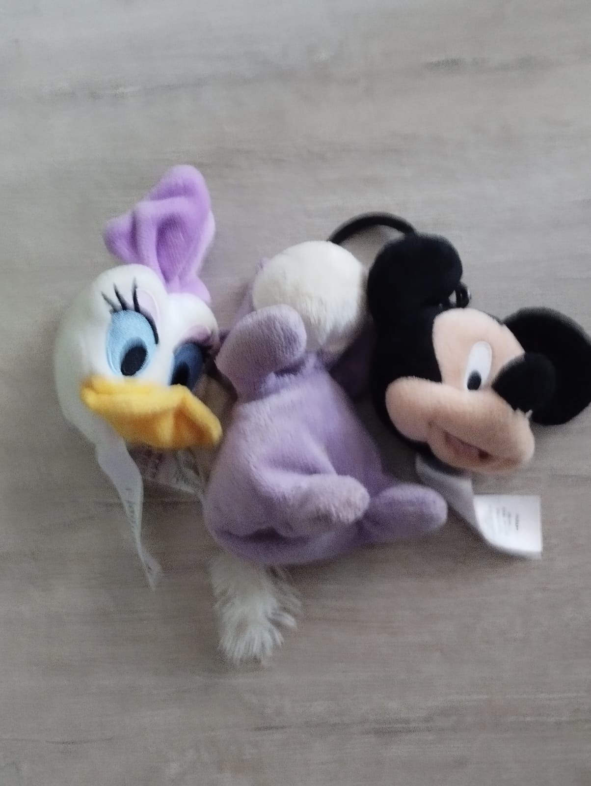 3 bonecos com luz