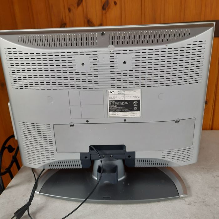 Телевизор JVC 26 дюймов