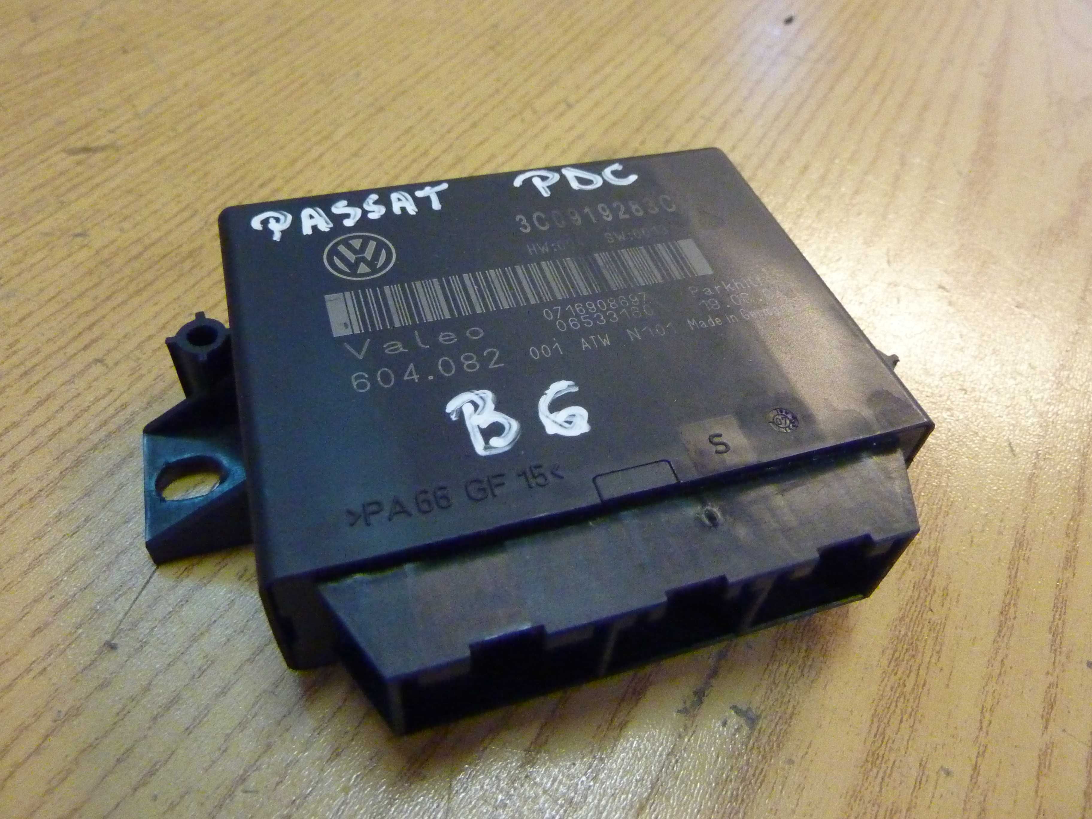 VW PASSAT B6 moduł sterownik parkowania PDC 3C0.919283C