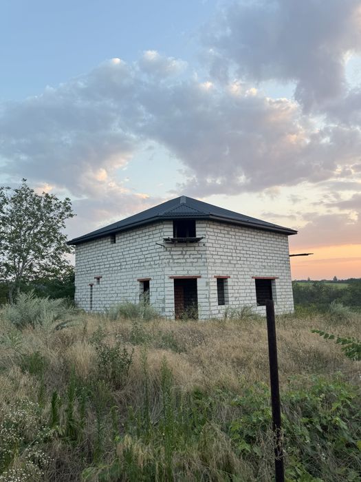 Продаж дільниці