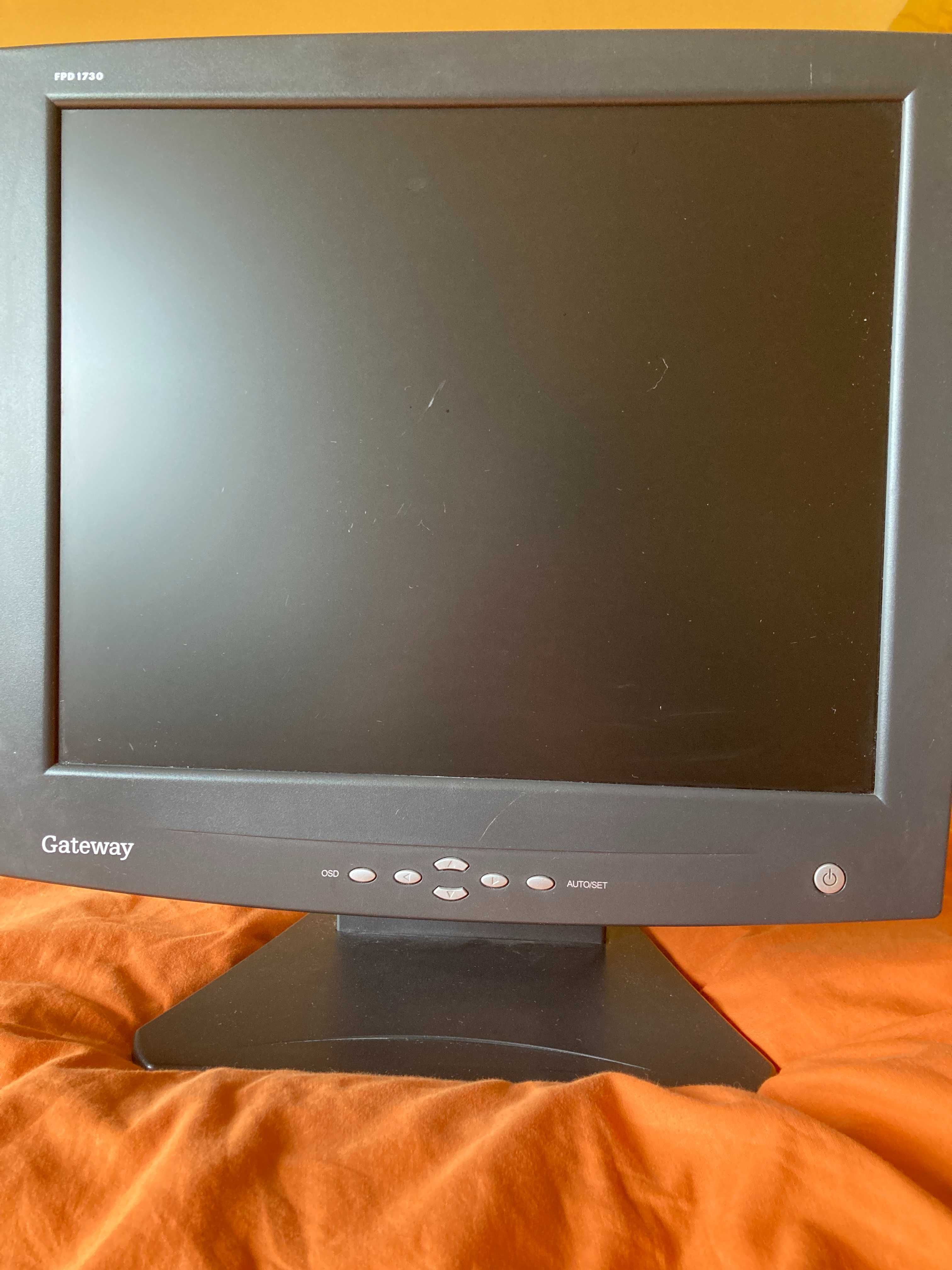 Monitor LCD Gateway FPD 1730 17"