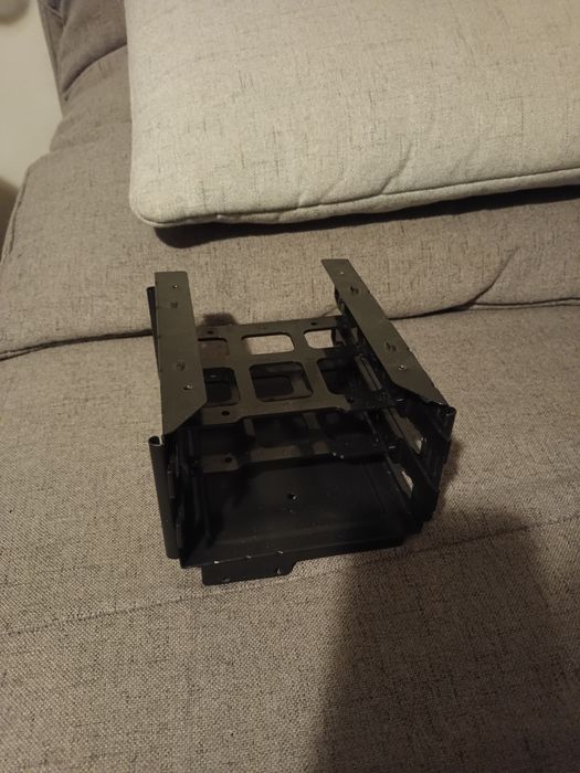 Szyna na dyski HDD/SSD