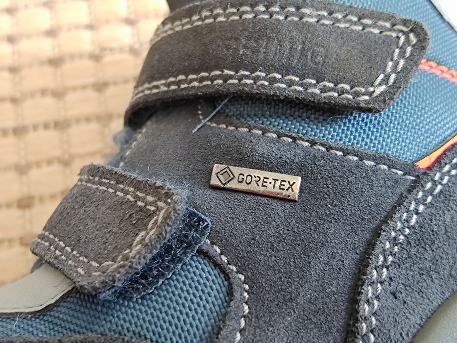 Buty zimowe wełna Gore-Tex skóra Primigi r. 26
