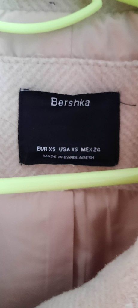 Płaszczyk Bershka XS