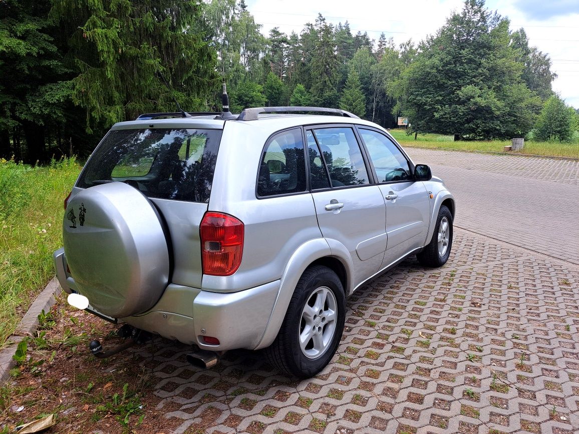 Ładna Toyota Rav-4 2.0 d4d 4x4, Hak