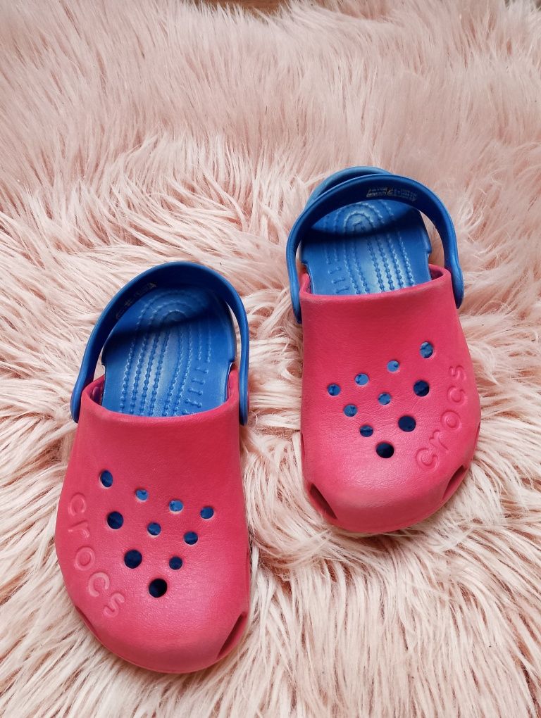 Klapki crocs c10 buty buciki chodaki do wody ogrodu wiosna