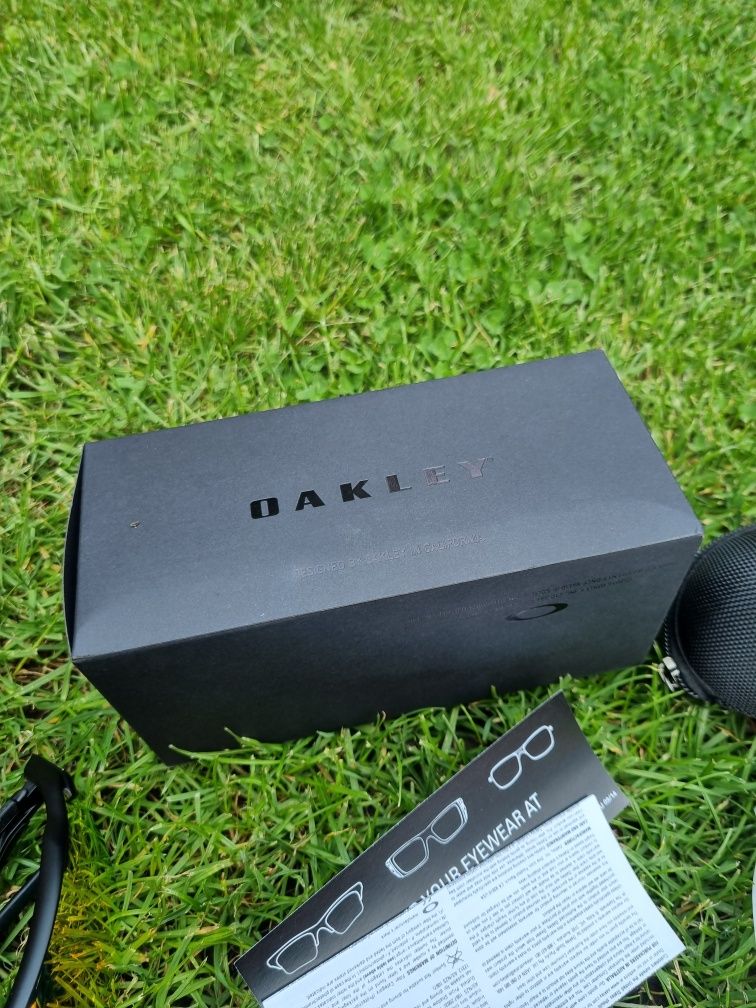 Спортивні окуляри oakley radar ev polarized + три змінні лінзи, чохол