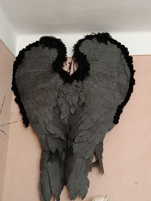 Продам декоративні крила