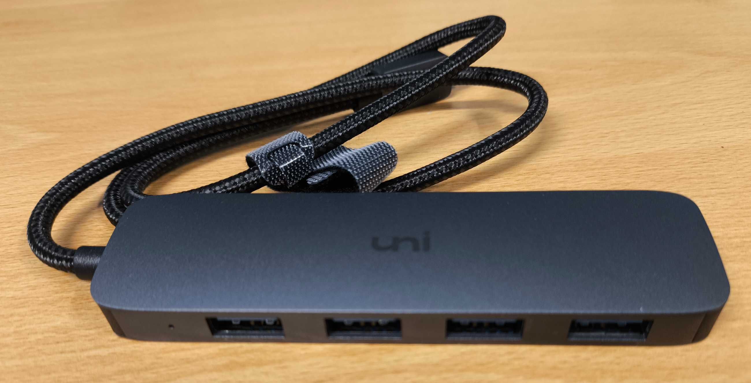 uni Hub USB C 5 Gbps, aluminiowa obudowa 4-portowy USB A 3.0 [2198]