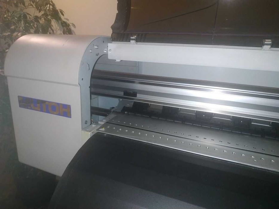 Ploter Mutoh VJ-1304E + nagrzewnica + laptop + oprogramowanie Onyx