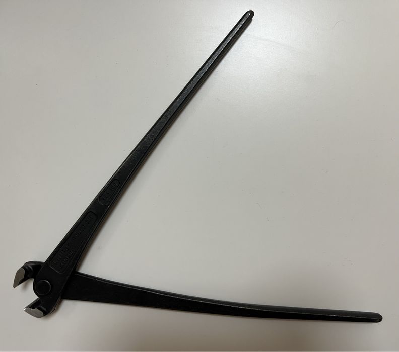 Torquês Knipex Ref. 991300 - Preta