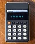 Elektroniczny kalkulator kieszonkowy CASIO Personal M 1 retro Japan