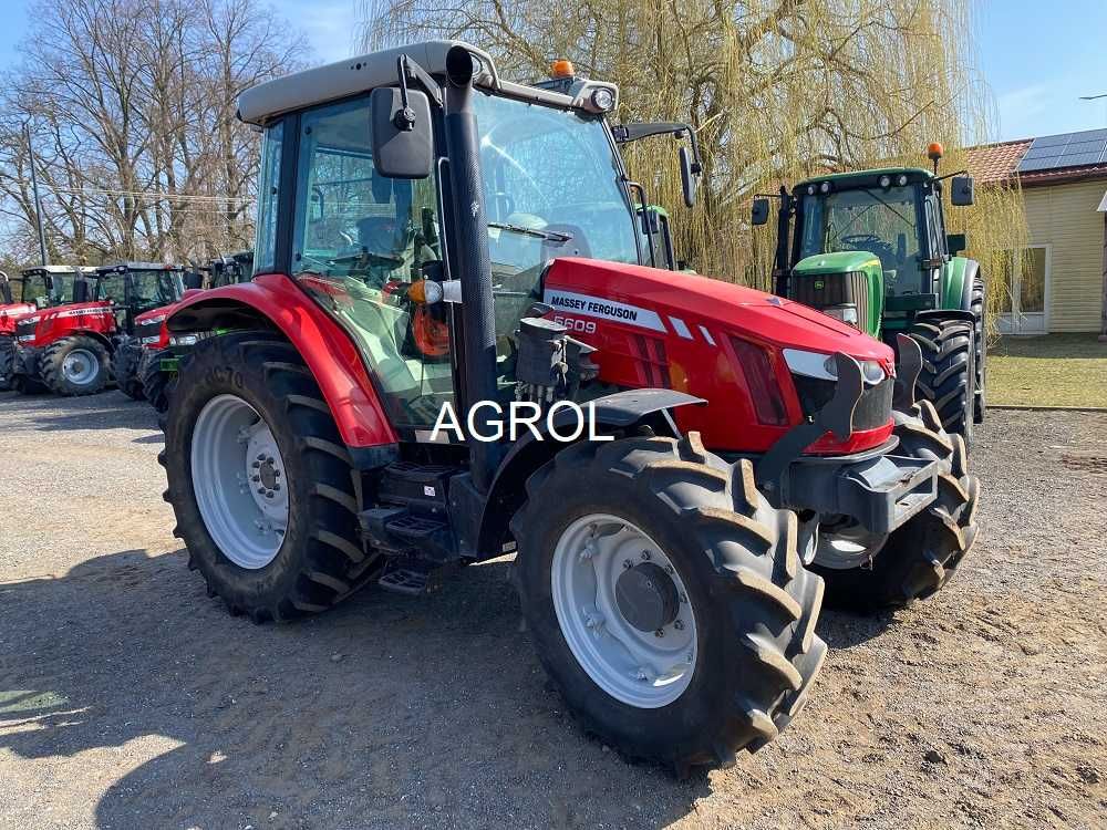Massey Ferguson 5609 Dyna4, 2015r