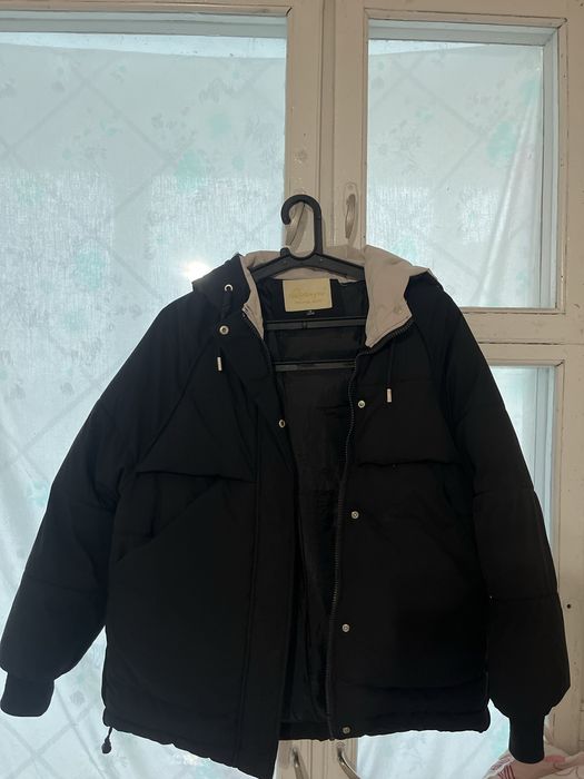 Куртка чорна зима-осінь тепла зручна