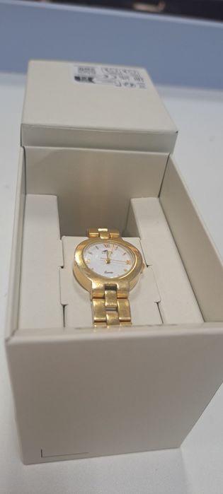 Relógio senhora Lotus