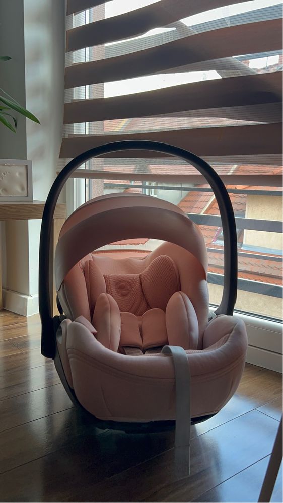 Fotelik CYBEX Cloud T i-size  0-13kg