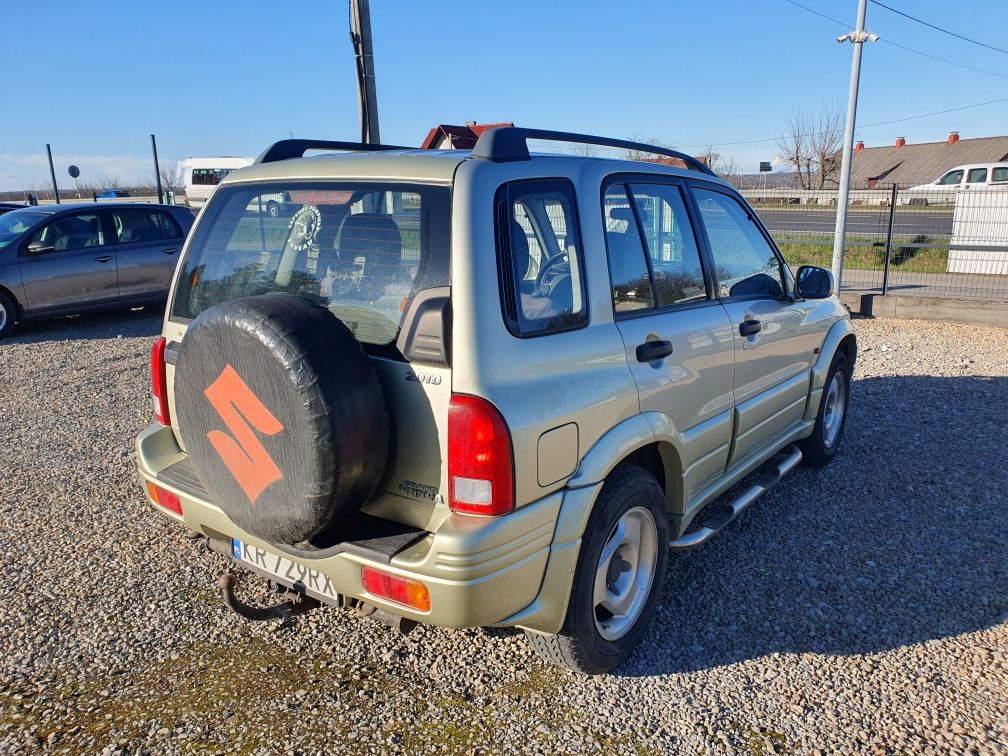 Suzuki Grand Vitara 2.0