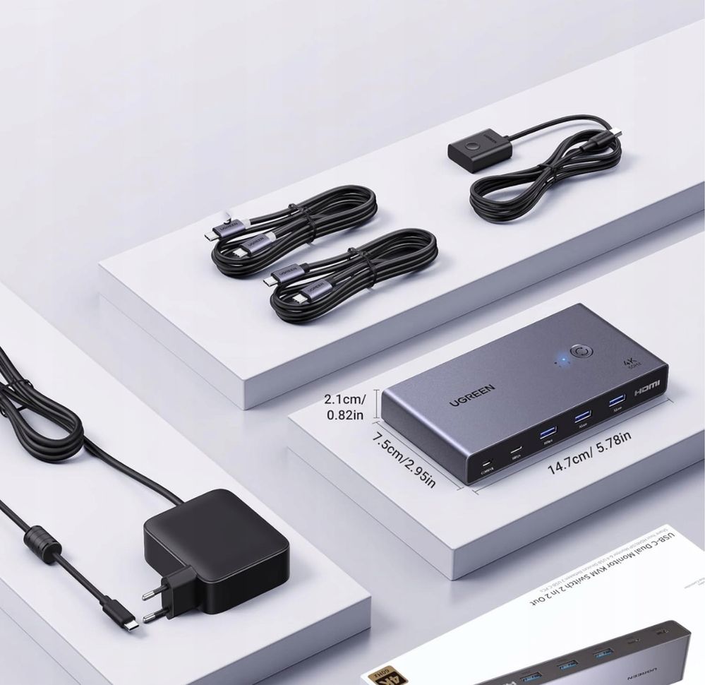 Przełącznik USB-C KVM UGREEN CM732 2xPC 2xMonitory