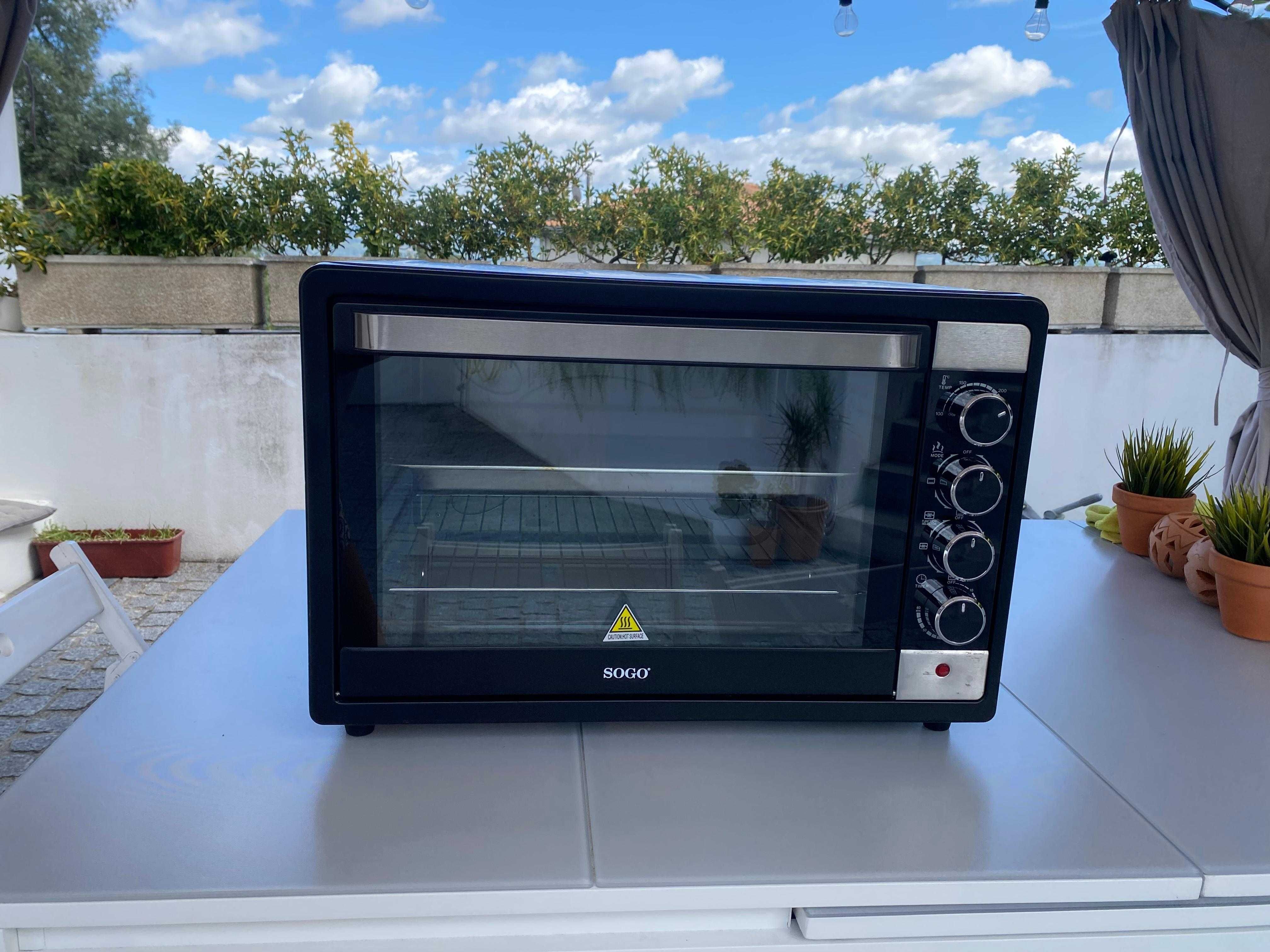 Forno elétrico portátil