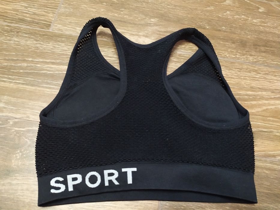 Top biustonosz sportowy DKNY sport czarny siateczkowy rozmiar XS 70b