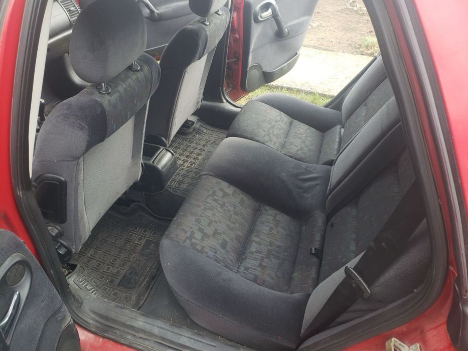 Опель вектра б (1.6)