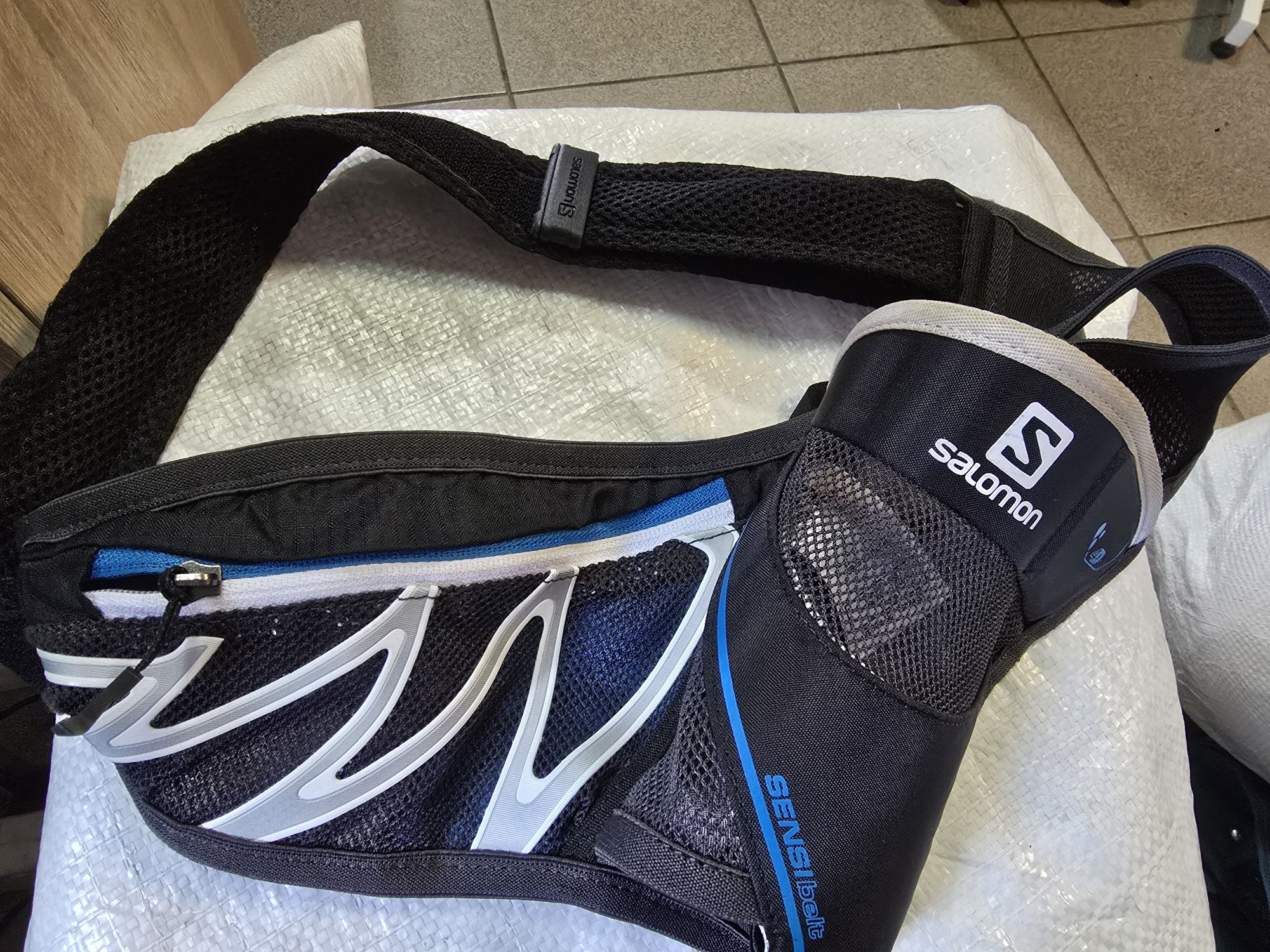 Поясна сумка Salomon Salomon SENSIBELT