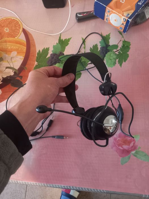 Навушники комп'ютерні.