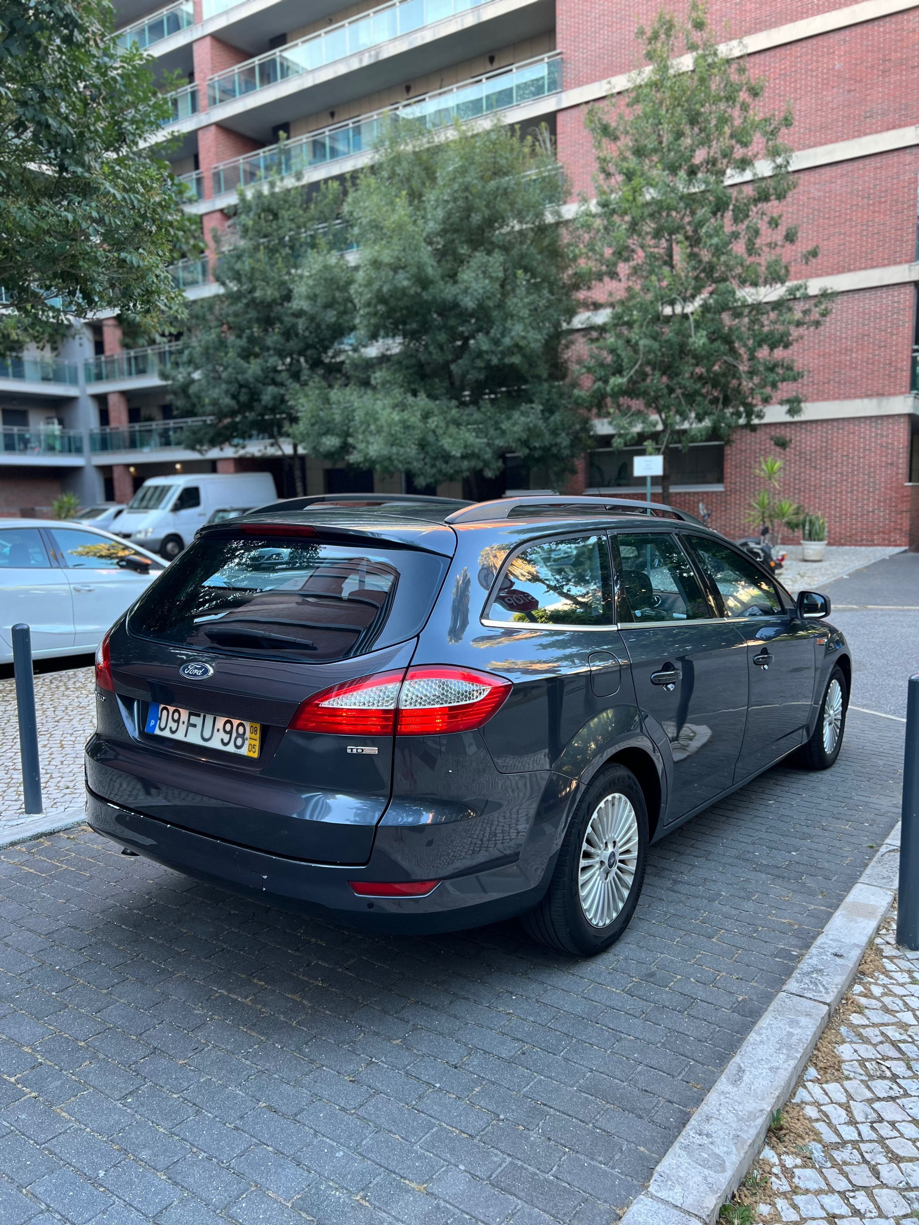 ford mondeo  1.8