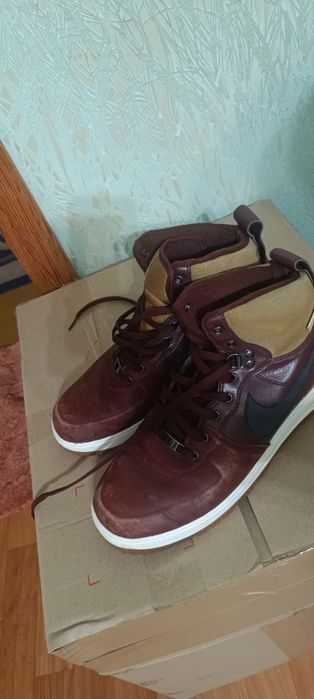 Продам Nike р.44 28 см