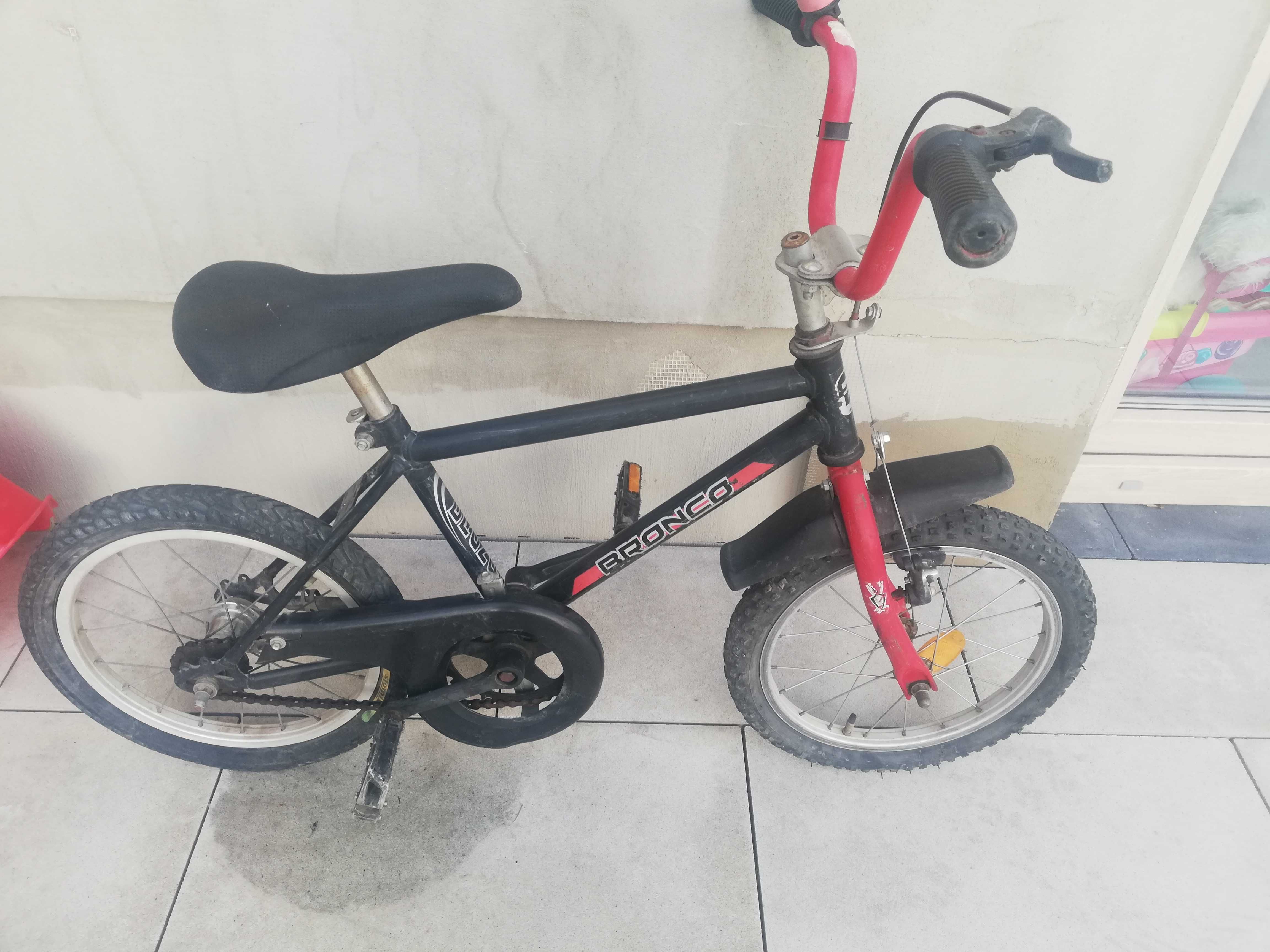 Wyprzedaż garażowa - fajny mały rowerek dla dziecka typu BMX