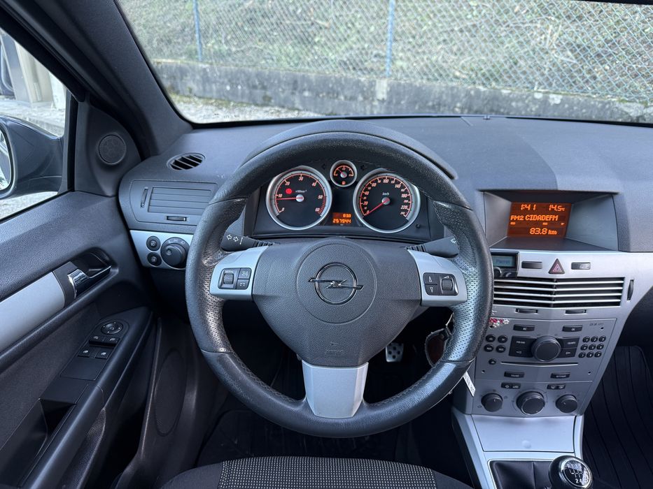 Opel Astra GTC 1.3 CDTi | Nacional | 1 Dono