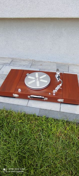 Gramofon Ricatech RTT99 Wooden Turntable