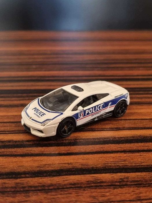 продаю 3 машинки (мого брата)