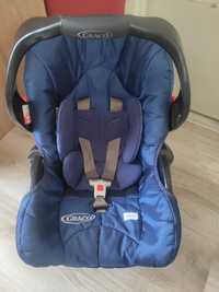 Fotelik samochodowy dla niemowlaka nosidełko Graco