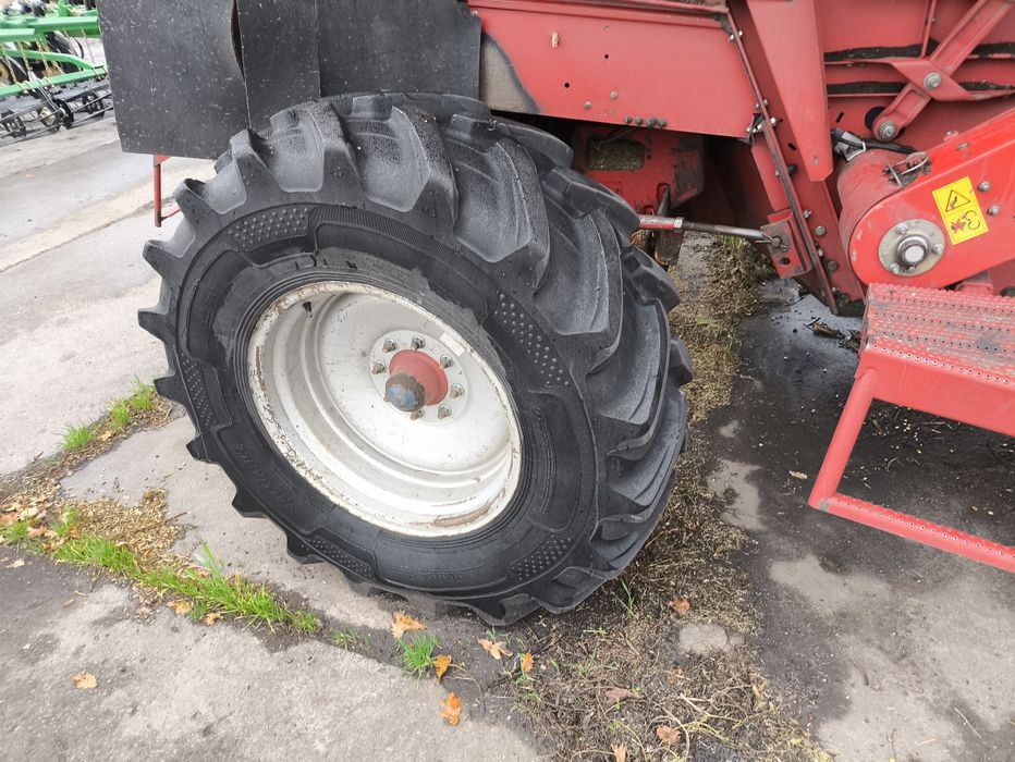 Комбайн Кейс 2388 2005 року