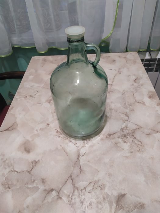 Бутель (графін) скляний з ручкою 4л