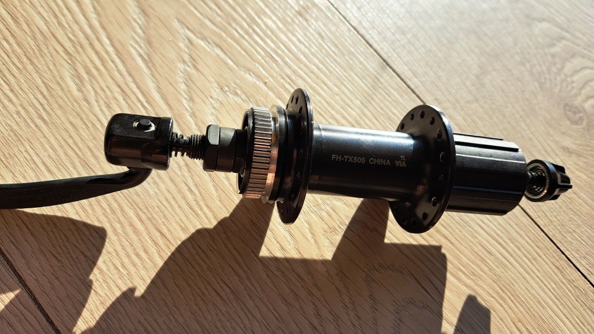 Piasta tył shimano 505/32otwory centerlock